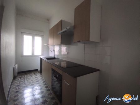 Location Appartement 2 pièces 67m² COURSAN 11110 - Photo 3