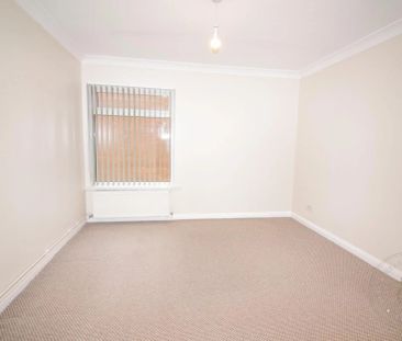 2 Bedroom Flat - Photo 5