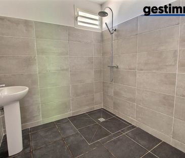 Location Appartement 4 pièces 105m² MATOURY 97351 - Photo 5