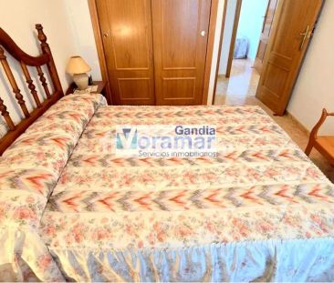 Apartamento en alquiler en Carrer de La Rioja, cerca de Avenida del... - Photo 6