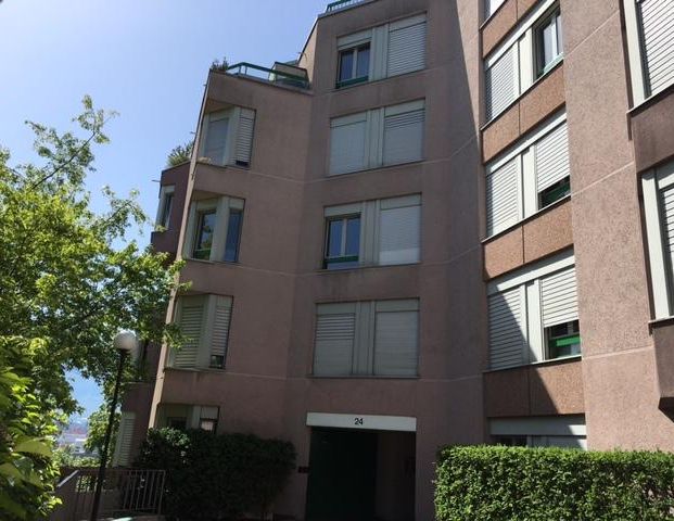 Appartement de 5 pièces au 1er étage avec balcon. Visites groupées sans inscription, lundi 21 septembre de 12h00 à 13h00 et jeudi 24 septembre 2026 de 17h00 à 18h00 - Photo 1
