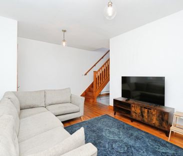 2 bedroom house to rent - Photo 2