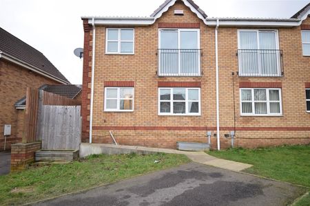 Buckingham Way, Castleford - Photo 2