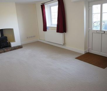 2 bedroom cottage to rent - Photo 1