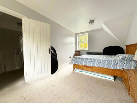 2 bedroom detached house to rent - Photo 2