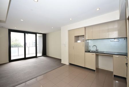 SIX MONTH LEASE ONLY - APARTMENT LIVING - LUXURY 1x1!!! - Photo 3