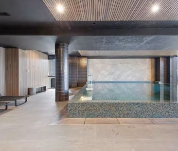 Modern Elegance with Abundant Light and Comfort - Photo 6