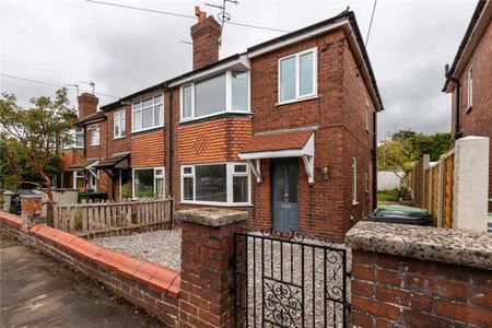 Cambridge Road, Macclesfield, Cheshire, SK11 - Photo 5