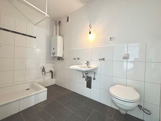 Bezugsfähige Wohnung sucht Mieter: hier können Sie ohne Kosten und Mühe direkt einziehen. - Photo 1