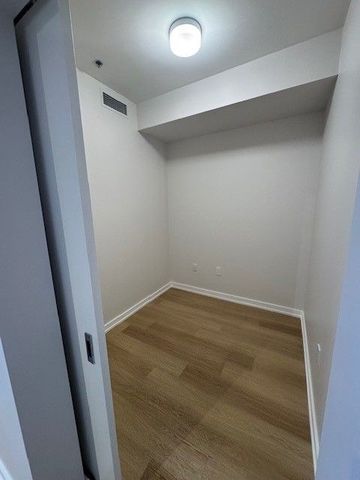 For Lease - 430 Essa Road Unit# 312, Barrie, Ontario - Photo 3