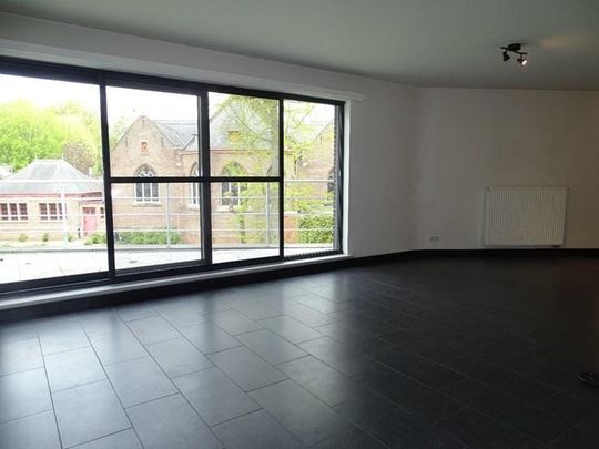 Appartement te huur - Foto 1