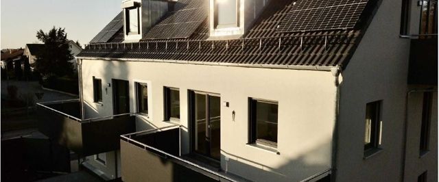 Schöne 3 Zimmerwohnung mit Einbauküche und Balkon - Photo 1