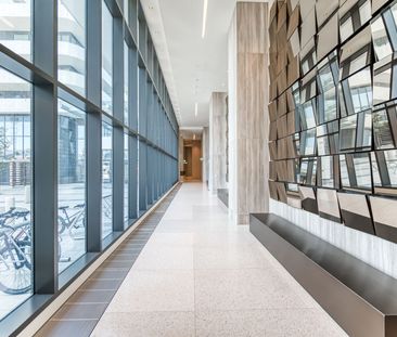 For Lease - 8 Interchange Way Unit# 5501, Vaughan, Ontario - Photo 4