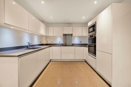 4 bedroom link detached house to rent - Photo 5