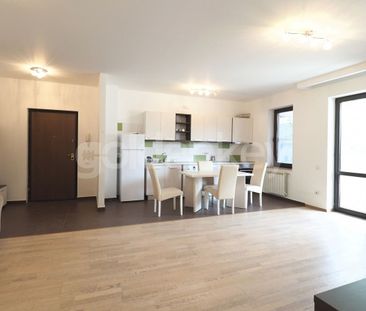 Apartament cu 3 camere partial mobilat | ID:2065233 - Fotografie 3