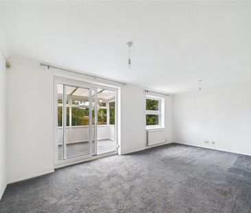 Braiswick, Colchester, Essex, CO4 5AX - Photo 2