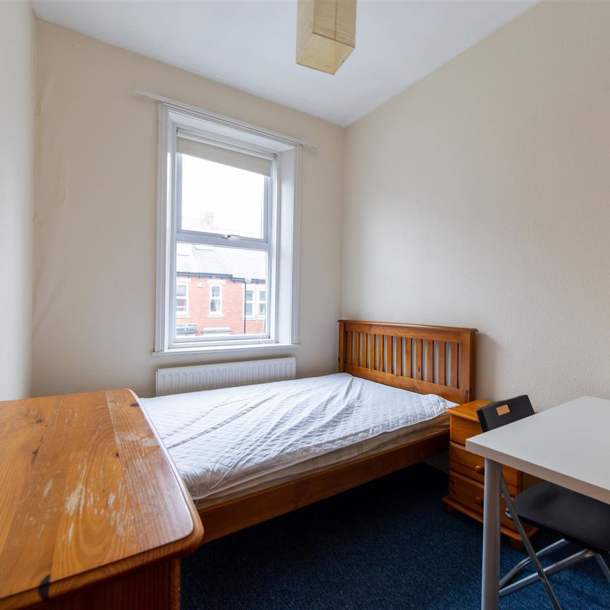 4 bed flat to rent in Buston Terrace, Jesmond, NE2 - Photo 1