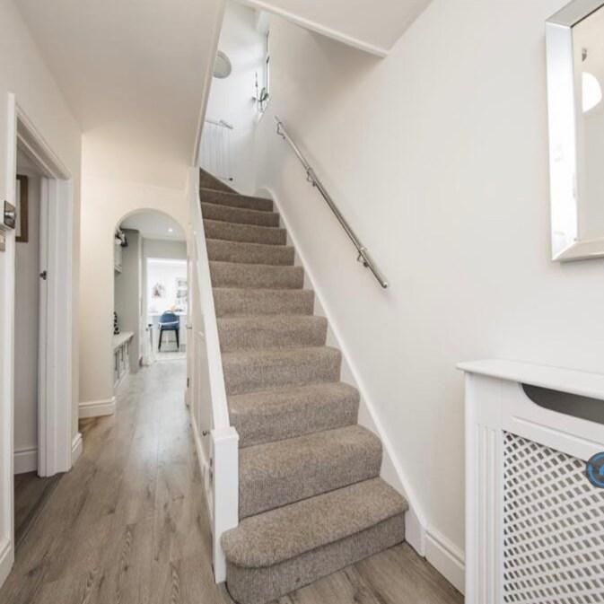 3 bedroom semi-detached house to rent - Photo 1