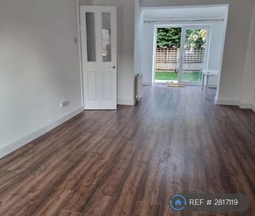 4 bedroom terraced house to rent - Photo 1