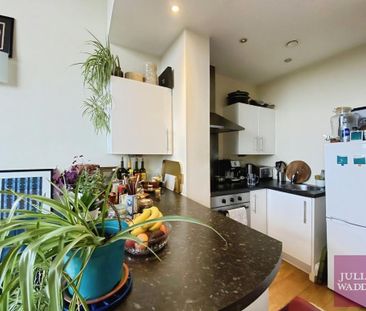 1 bedroom flat to rent - Photo 5