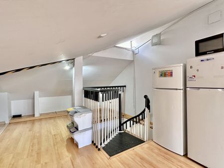 Habitacion individual en Calle Conde de Aranda - Photo 5