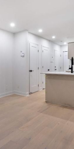 Studio - Montréal - $1,345 /mo - Photo 1