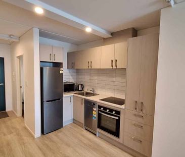 Fully Furnished Apartment! - Photo 4