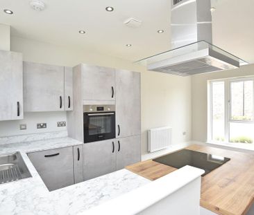 3 bedroom semi-detached house to rent - Photo 6