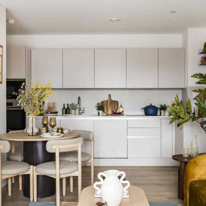 2 bedroom apartment to rent - Photo 1