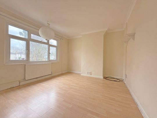 Beech Gardens, W5, Ealing - Photo 1