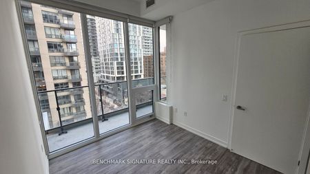 88 North Condos and Lofts 77 , #910 - Photo 2