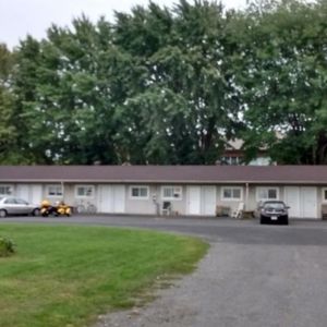 INFO par TÉLÉPHONE, Logement chauffé/éclairé, câble vidéotron fournis, à partir de 650 $ par mois,(disponible 1 1/2, 2 1/2 et 3 1/2) PAS D'ANIMAUX - Photo 2