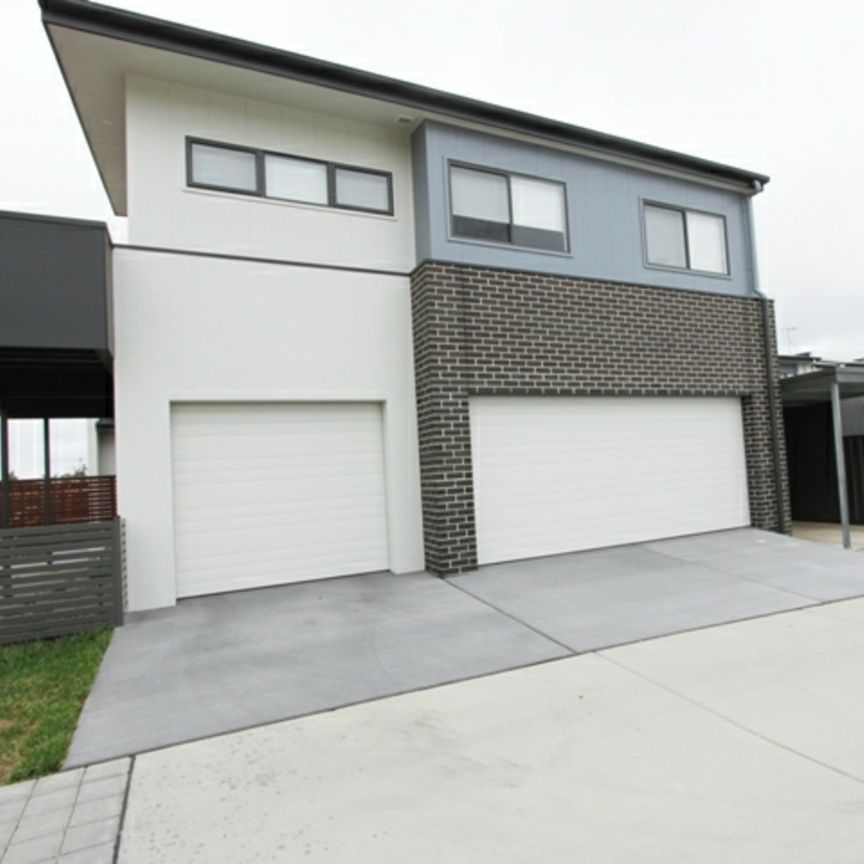 Spacious Googong Terrace Townhouse - Photo 1