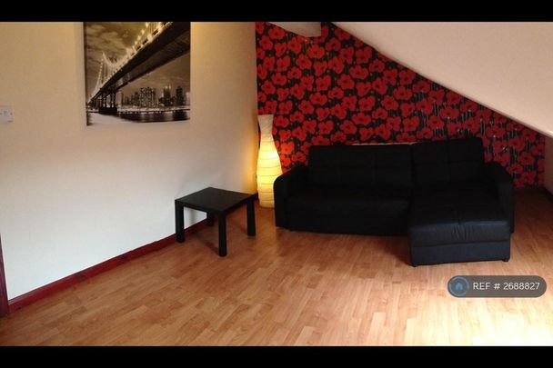 1 bedroom flat to rent - Photo 1