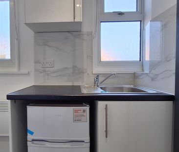 Sheriff Way, Watford WD25, London - Photo 4