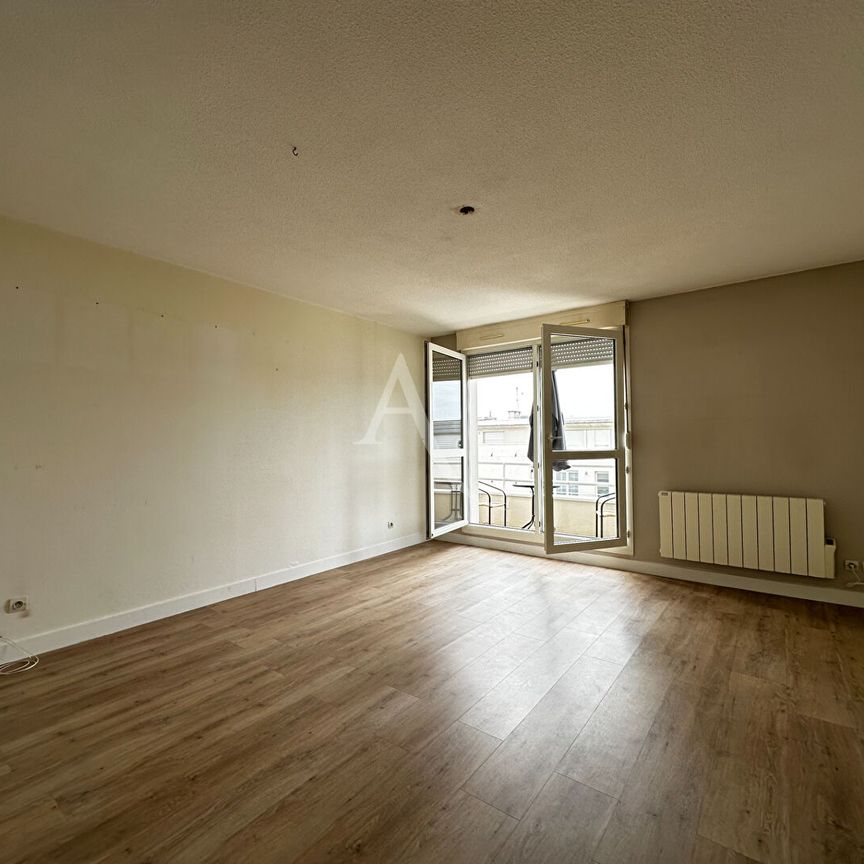Location Appartement 2 pièces 56m² - Photo 1