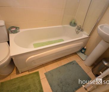 Bournemouth Livingstone Road Boscombe, BH5, Dorset - Photo 3