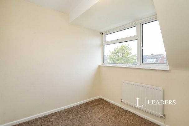 3 bedroom semi-detached to rent Ashcroft Avenue, Shavington, CW2 - Photo 1