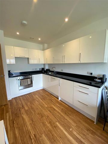 1 bedroom flat to rent - Photo 3