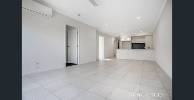 Modern Family Living in the Heart of North Harbour Estate - Photo 1