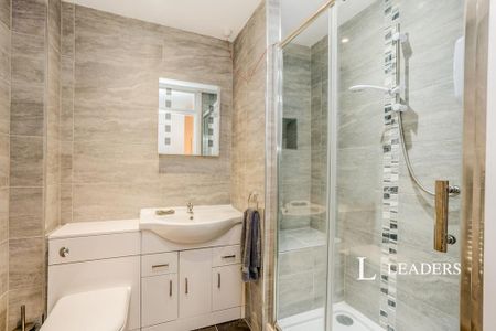 1 bedroom flat to rent - Photo 5