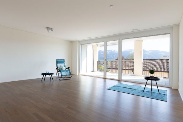 2.5 Zimmer, 68 m², 2. Stock - Photo 1