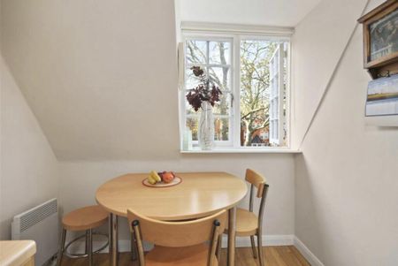 Collingham Gardens, SW5, London - Photo 3