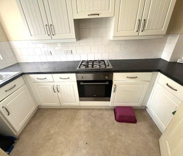 2 bedroom terraced house to rent - Photo 3