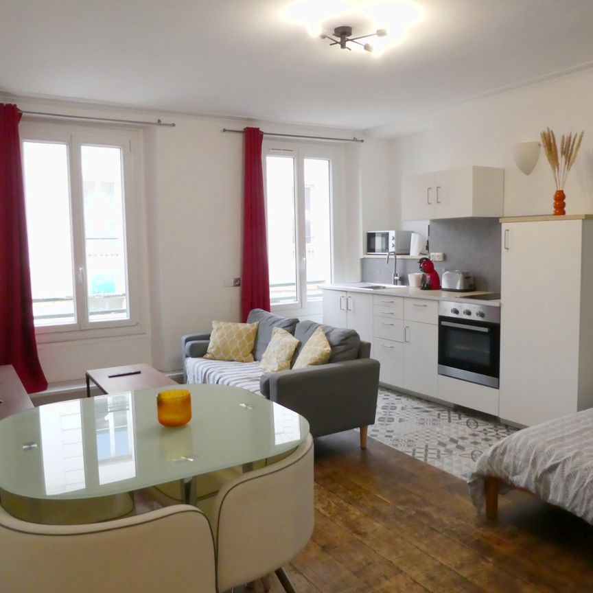 Location Appartement 1 pièce 37m² FONTAINEBLEAU 77300 - Photo 1