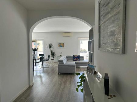 LUGANO | 92 m2 | 2.5 ARREDATO | ACCANTO A VILLA SASSA e OSPEDALE CI... - Foto 2