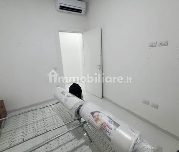 Trilocale buono stato, piano terra, San Lorenzo, Roma - Photo 4