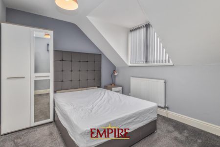 1 bedroom in a house share to rent - Photo 4