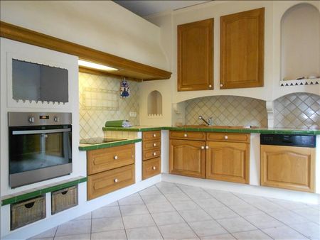 Location Maison 5 pièces 149m² BESANCON 25000 - Photo 4