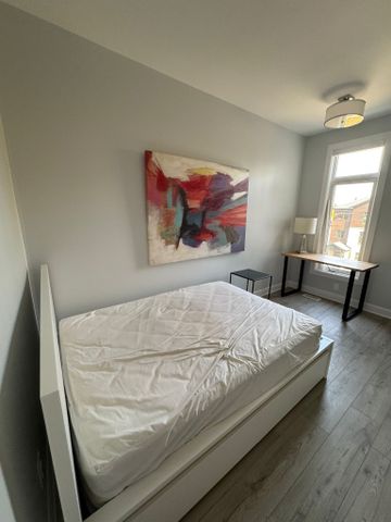 240 Blackburn - Photo 3